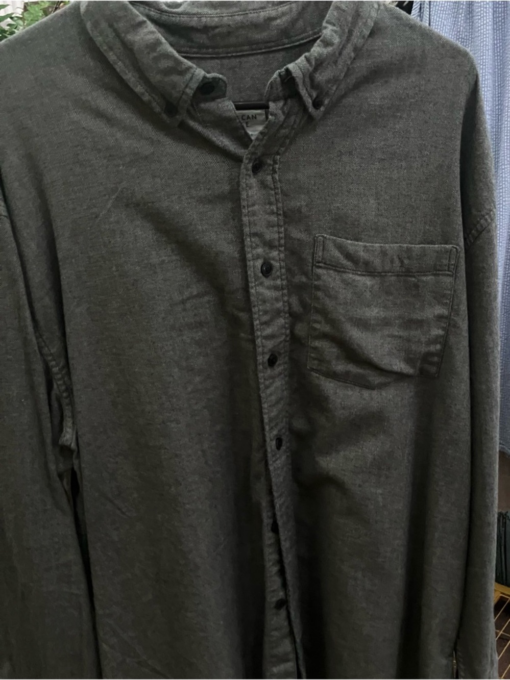 Long sleeve dress shirt